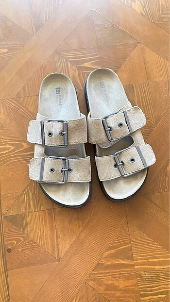 Pull and Bear Pull&Bear terlik