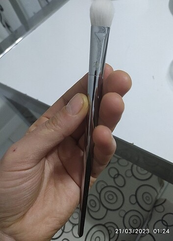 Real Techniques Real Techniques makjaj fırçası