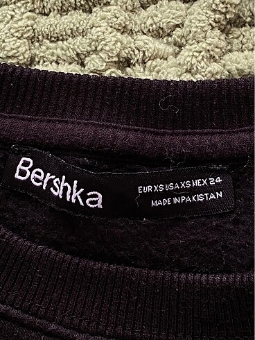 Bershka Bershka siyah geniş kesim sweatshirt