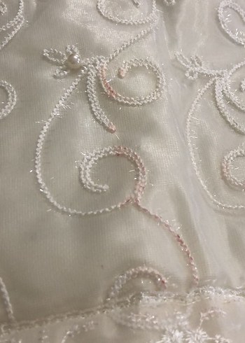 İşlemeli Parlak Beyaz Yatak Örtüsü - Görsel 5