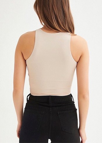 Bej Asimetrik Kesim Crop Top - Görsel 3