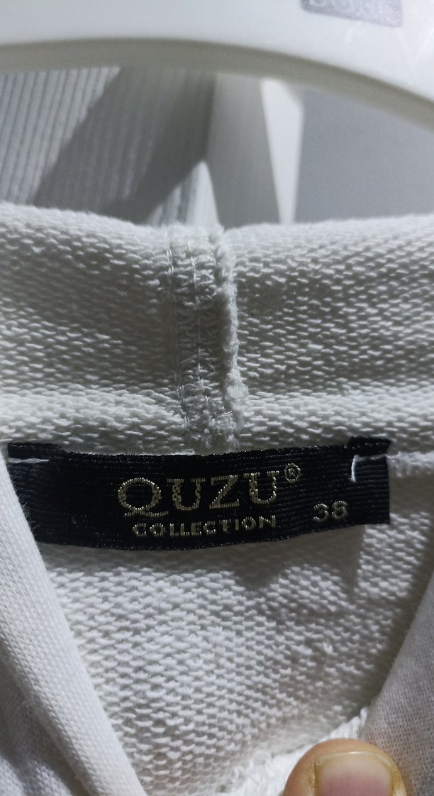 Uzun Kollu Gri Beyaz Baskılı Kadın Sweatshirt - Görsel 3