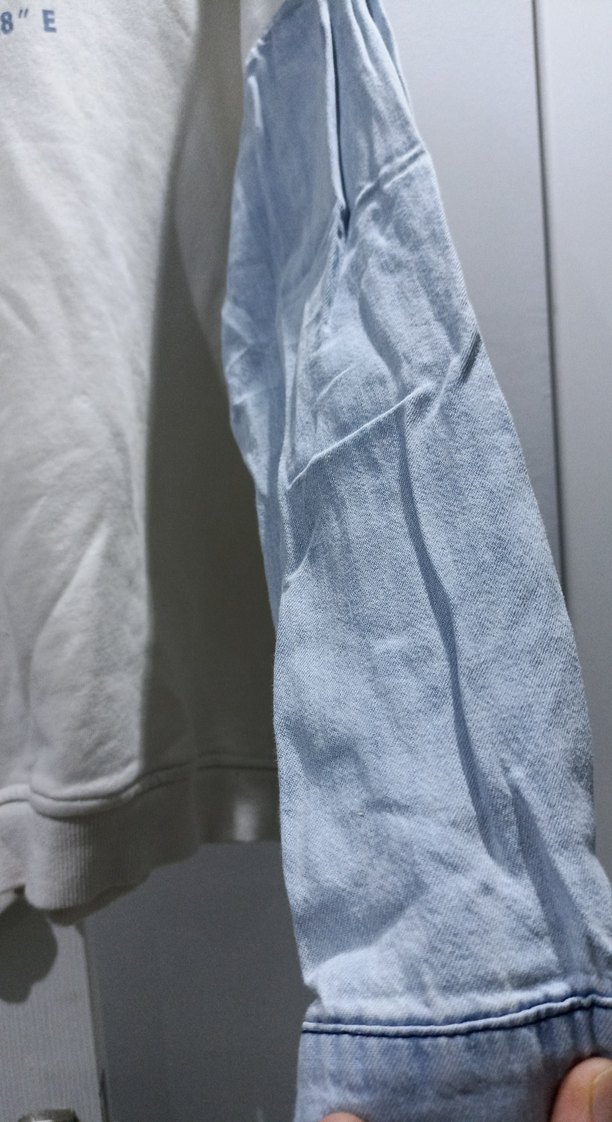 Uzun Kollu Gri Beyaz Baskılı Kadın Sweatshirt - Görsel 2