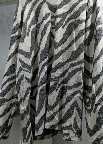 Gri Zebra Desenli Uzun Hamile Kazak - Görsel 2