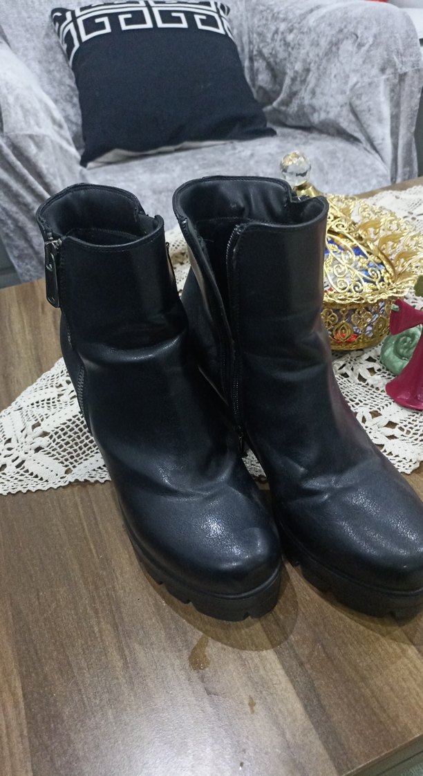 Fermuarlı Siyah Gotik Topuklu Bot - Görsel 2