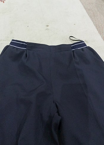 Siyah Nakışlı Kadın Salaş Kumaş Pantolon - Görsel 2