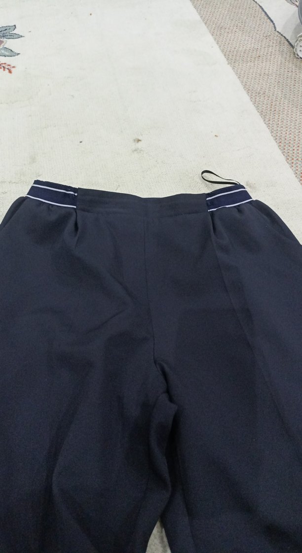 Siyah Nakışlı Kadın Salaş Kumaş Pantolon - Görsel 2