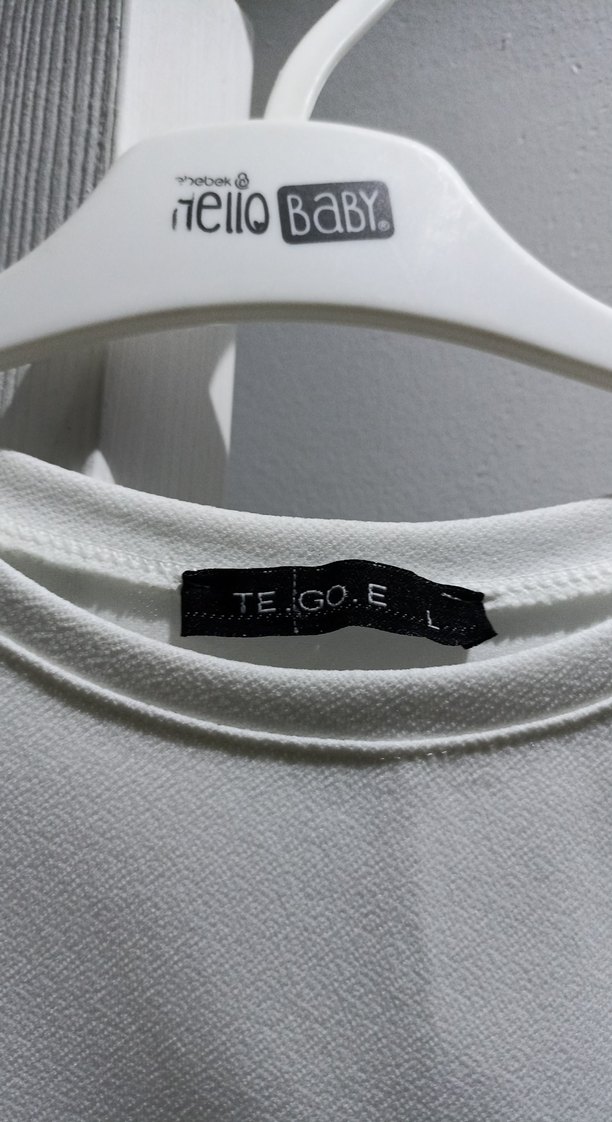 Beyaz Baskılı Düğmeli Kadın Sweatshirt - Görsel 3