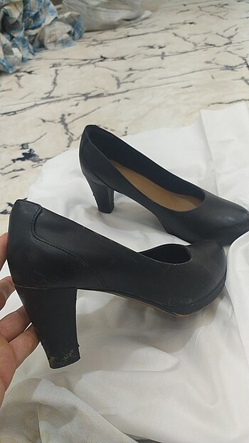 Clarks Siyah düz kalın topuk ayakkabı 39 numara