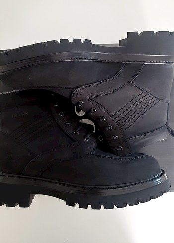 BOOS Siyah Kürklü Erkek Street Style Bot - Görsel 4