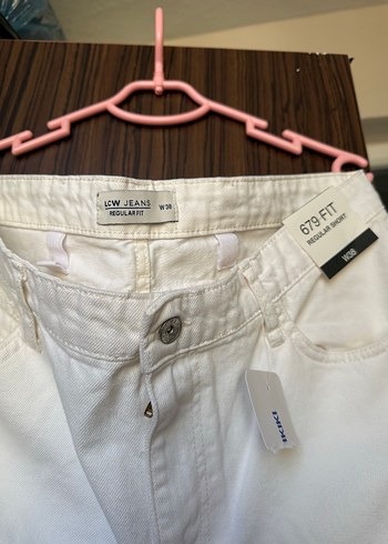 Beyaz Keten Mini Hamile Şortu - Görsel 2