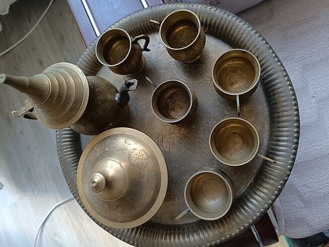 Süs eşyası