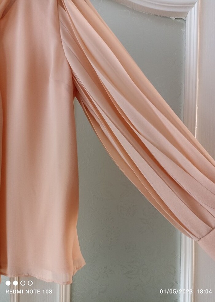 Astarlı şifon bluz - Görsel 2