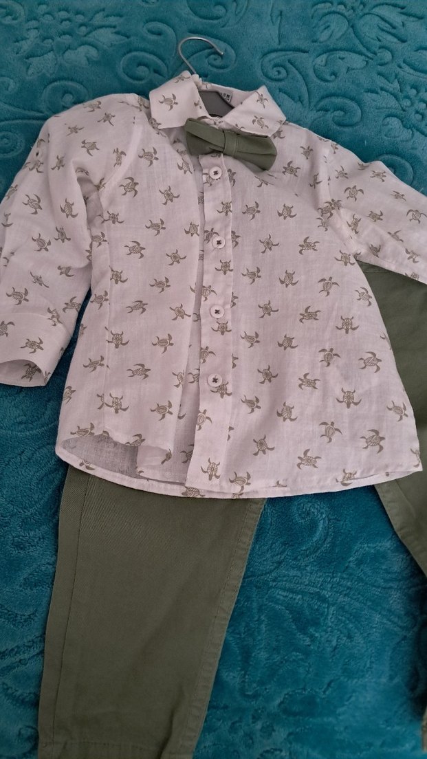 Erkek Bebek Gri Desenli Gömlek ve Yeşil Pantolon Takımı - Görsel 2