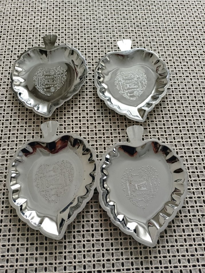 Nakış Desenli Parlak Altın Tabak Seti - Görsel 4