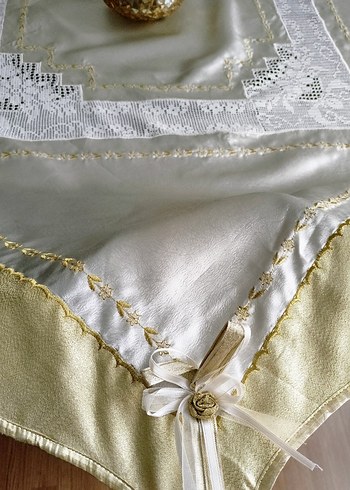 DANTEL SATEN Nakışlı Beyaz Parlak Masa Örtüsü - Görsel 4