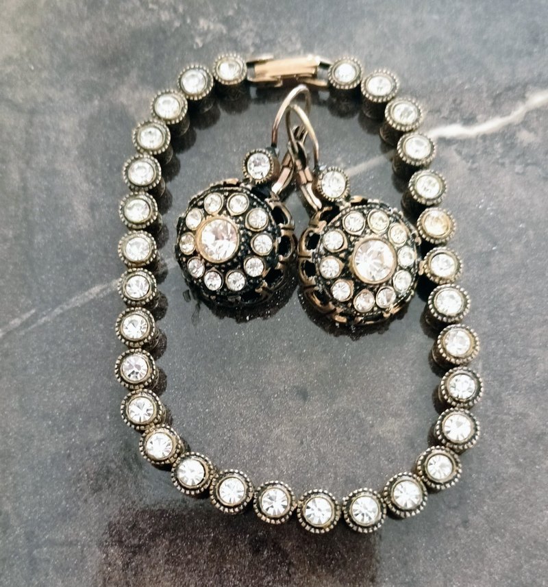 Vintage Altın Renkli elmas konturlu Taşlı Kadın Takı Seti - Görsel 3