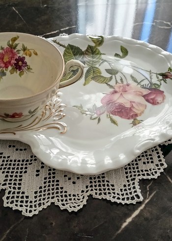 Beden beyaz Renk BAVARİA FİNCAN PORSELEN SUNUMLUK Pastel Çiçek Desenli Beyaz