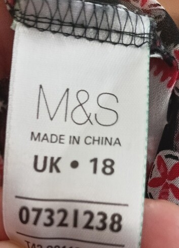 46 Beden çeşitli Renk Marks Spencer şık buluz 44/46
