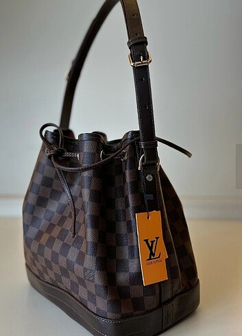 Louis Vuitton Çanta