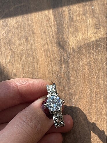 Göz alıcı yüzük - Görsel 6