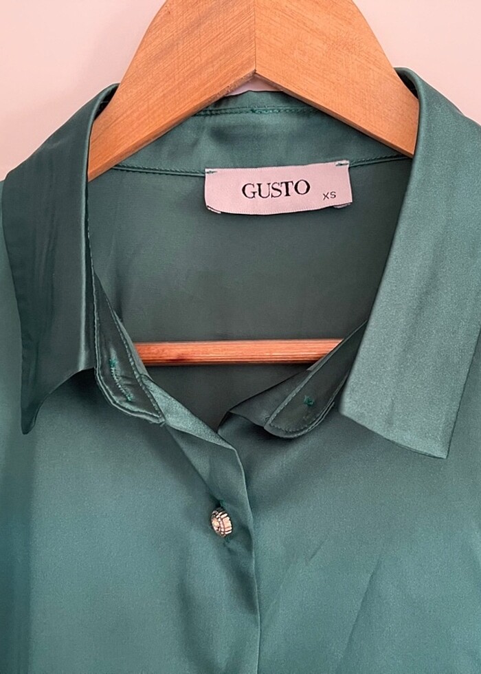 Gusto Yeşil Saten Gömlek - Görsel 2
