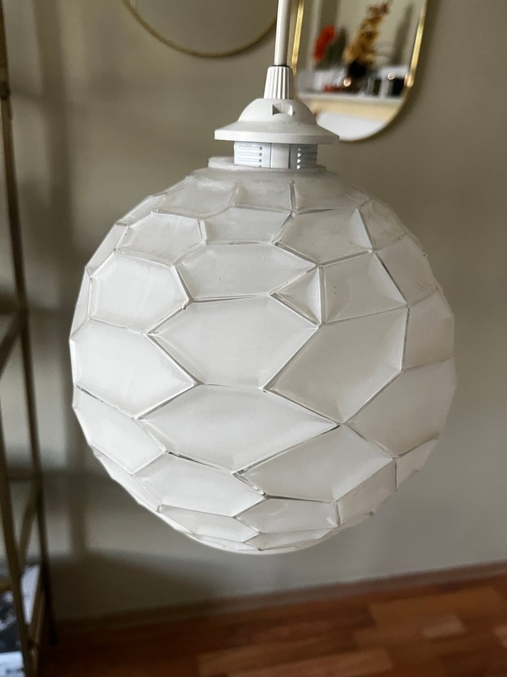 Beyazları Küre Tasarımlı Sarkıt Avize - Görsel 4