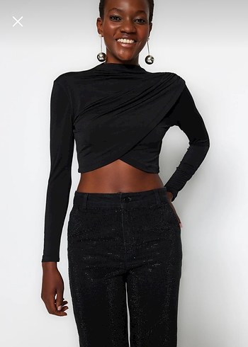 Trendyolmilla Dik Yaka Drapeli Bluz - Görsel 3