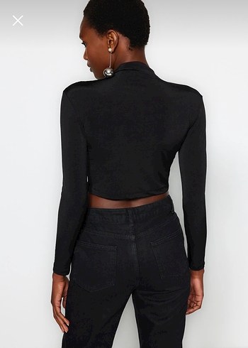 Trendyolmilla Dik Yaka Drapeli Bluz - Görsel 5