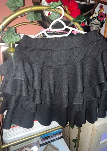 Siyah Fırfırlı Beli Lastikli Mini Etek - Görsel 5