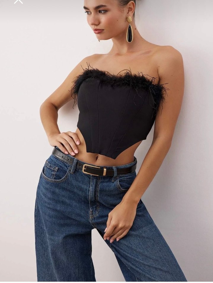 Siyah Otrişli Astarlı Crop Büstiyer - Görsel 5