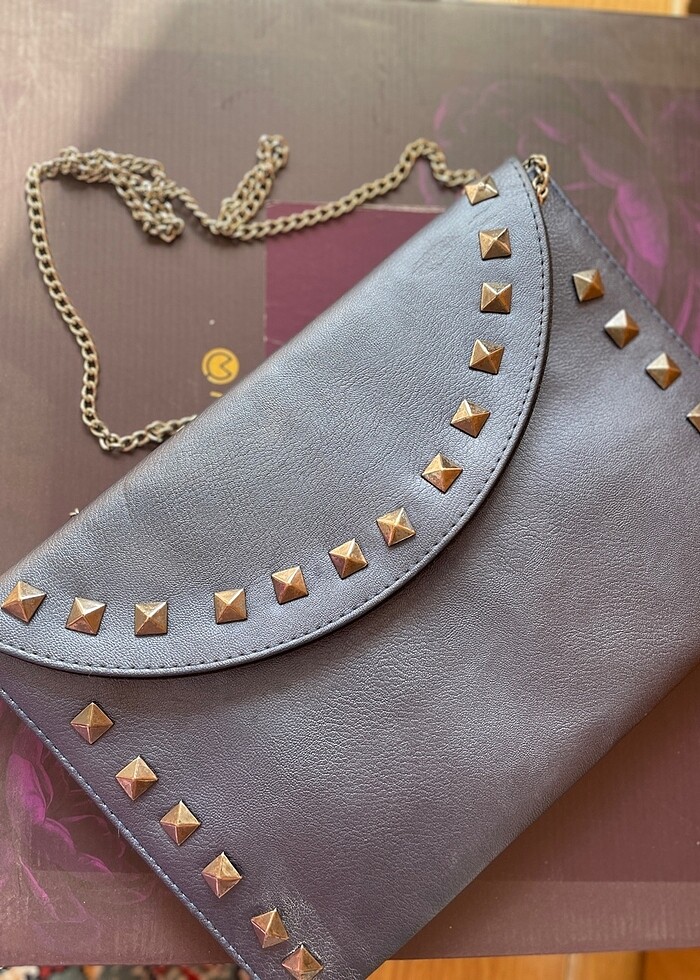 Zımbalı çanta - Görsel 4