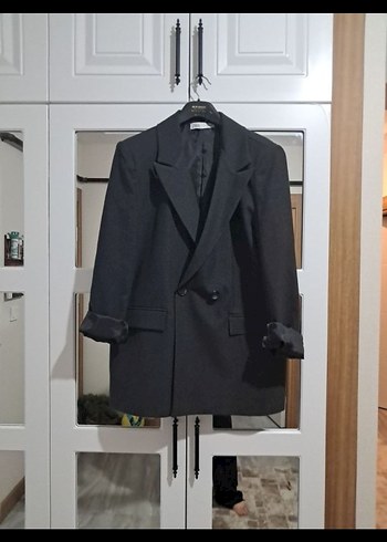 Zara Düğmeli Gri Kadın Blazer Ceket