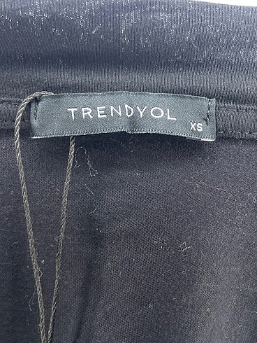xs Beden siyah Renk Trendyol & Milla Bluz %70 İndirimli.
