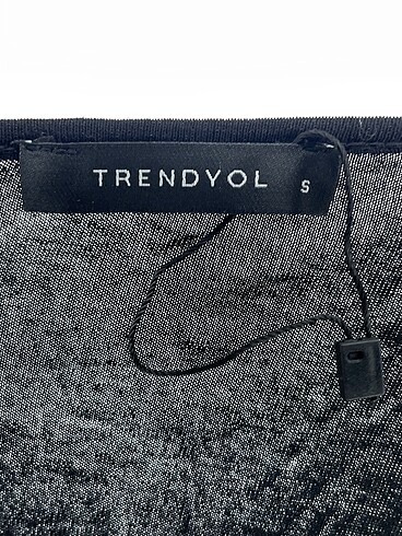 s Beden siyah Renk Trendyol & Milla Bluz %70 İndirimli.
