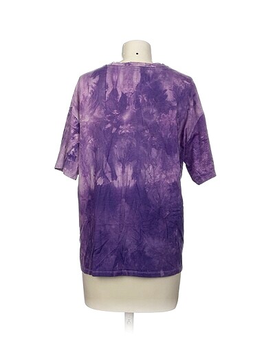 l Beden Defacto T-shirt %70 İndirimli.