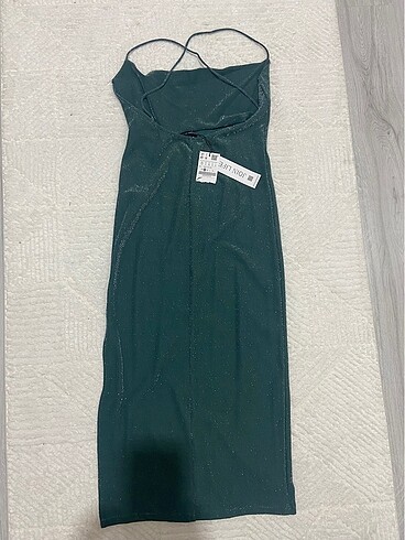 s Beden yeşil Renk Stradivarius parlak midi boy elbise