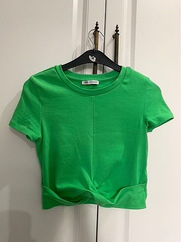 Zara Zara crop