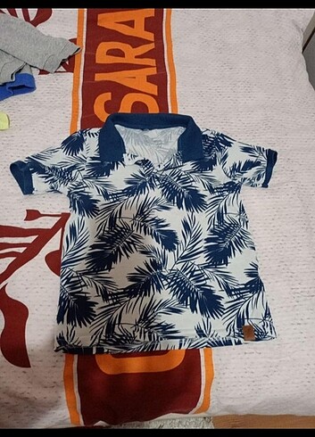 Yepyeni erkek çocuk tişört 