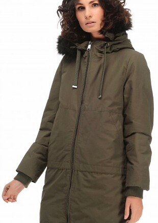 Zara mont kaban