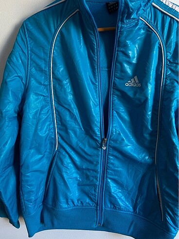 Adidas yağmurluk