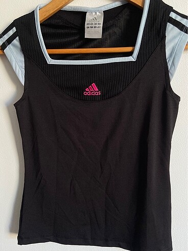 Adidas tişört