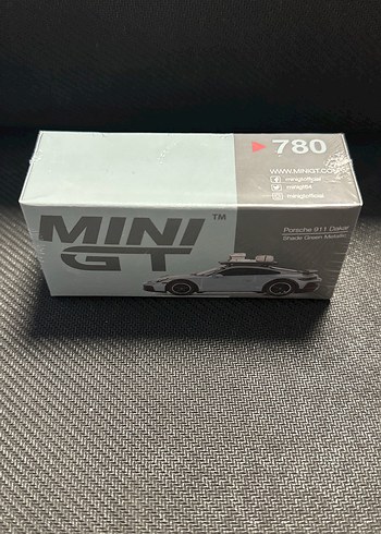 Mini GT Porsche 911 Dakar Model Araba Gri