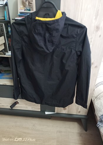 9 Yaş Beden Sarı Detaylı Erkek Çocuk Yağmurluk
