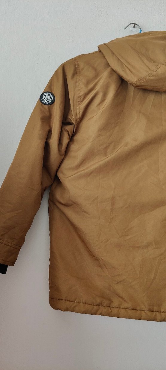 Kahverengi Düğmeli Erkek Çocuk Mont - Görsel 4