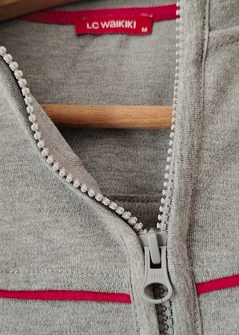 Gri Fermuarlı Kadın Spor Ceket - Görsel 3