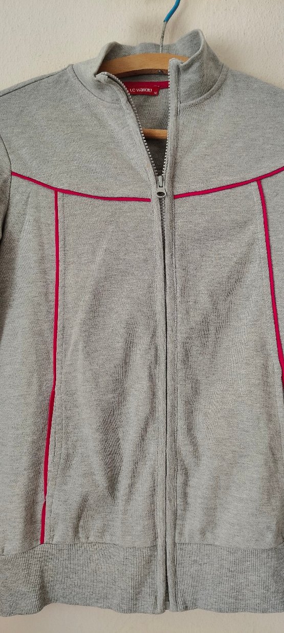 Gri Fermuarlı Kadın Spor Ceket - Görsel 2