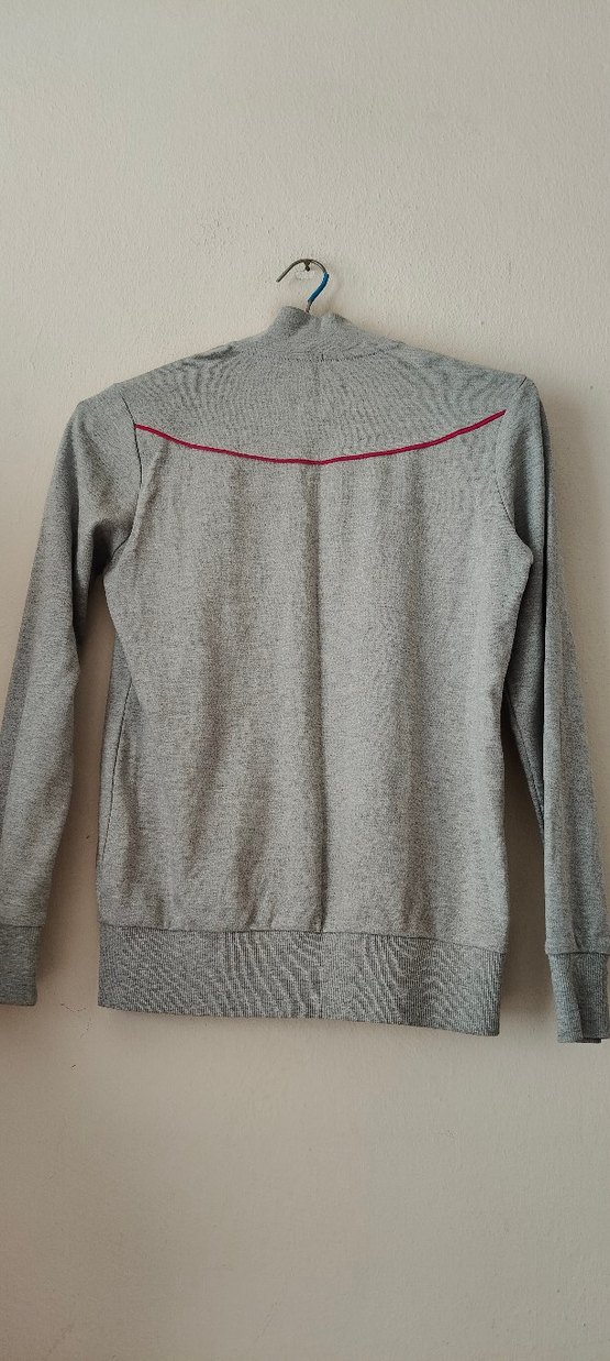 Gri Fermuarlı Kadın Spor Ceket - Görsel 5