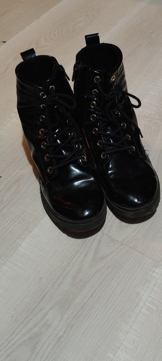 Siyah Rugan Punk Botlar - Görsel 2