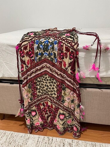 s Beden bordo Renk Full taşlı işlemeli elbise